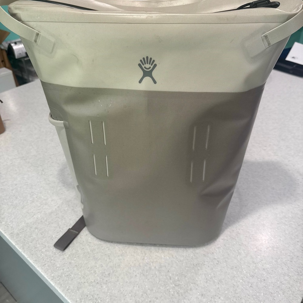Hydro Flask Gray and Cream Backpack with Modern Design
